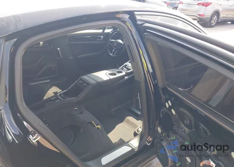 2018 Porsche Panamera z USA, uszkodzony, nr VIN WP0AA2A77JL102081